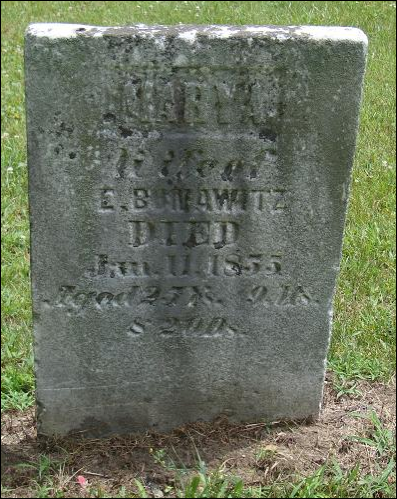 Description: Macintosh HD:Users:Mara:Desktop:33800490_124737239983-1.jpg