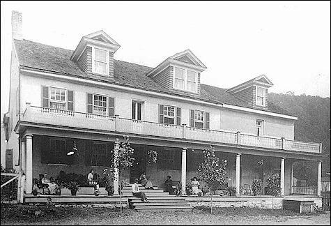 Description: Macintosh HD:Users:Mara:Desktop:FlintstoneHotel.jpg