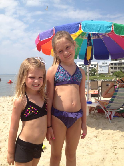 Description: Macintosh HD:Users:Mara:Desktop:993939_10201964513017717_781179608_n.jpg