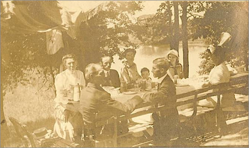 Description: Macintosh HD:Users:Mara:Desktop:image002.jpg