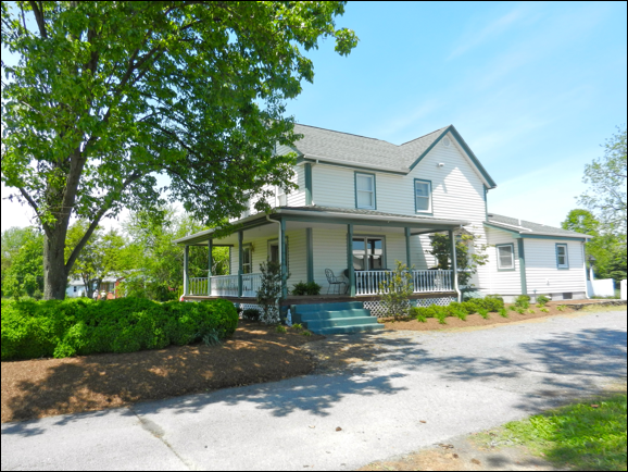 Description: Macintosh HD:Users:Mara:Pictures:iPhoto Library:Previews:2013:05:17:20130517-151040:DSCN1776.JPG