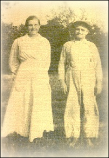 Description: Macintosh HD:Users:Mara:Desktop:0004photo.jpg