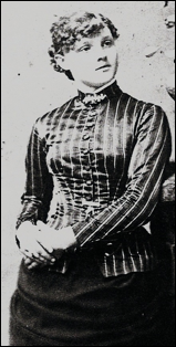 Description: Macintosh HD:Users:Mara:Desktop:0035photo.jpg