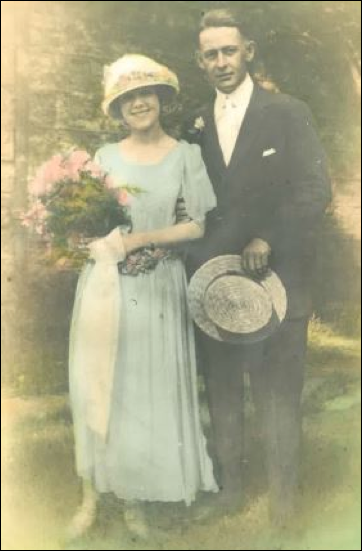 Description: Macintosh HD:Users:Mara:Desktop:French Boucher wedding.JPG